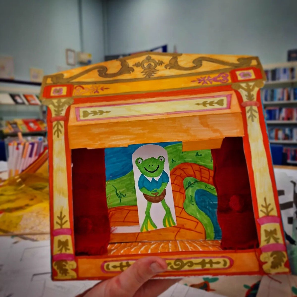 Our Cosy Crafts Blaina sessions at Blaina Library have come to an end.

Not all is lost as we have managed to deliver some Panto Craft Templates for any visitors who would like to create and decorate their very own pantomime!🎨