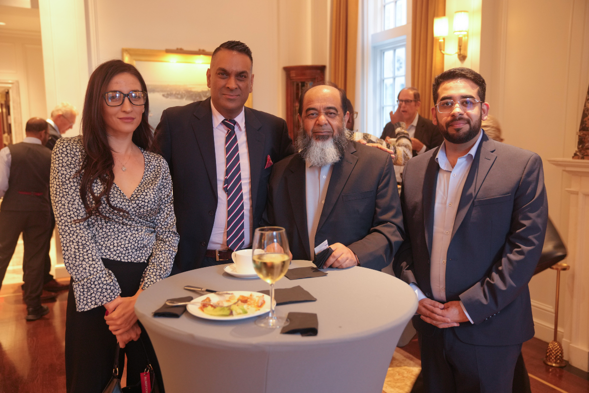 ExpoApex's tweet photo. It was an unforgettable evening at the VIP Dinner, where industry leaders and special guests connected over a fine dining experience. Thank you to everyone who joined us for this exclusive event to close out an amazing first day!
#APEX2024 #VIPDinner #Networking #IndustryLeaders https://t.co/u18KDhCCS1