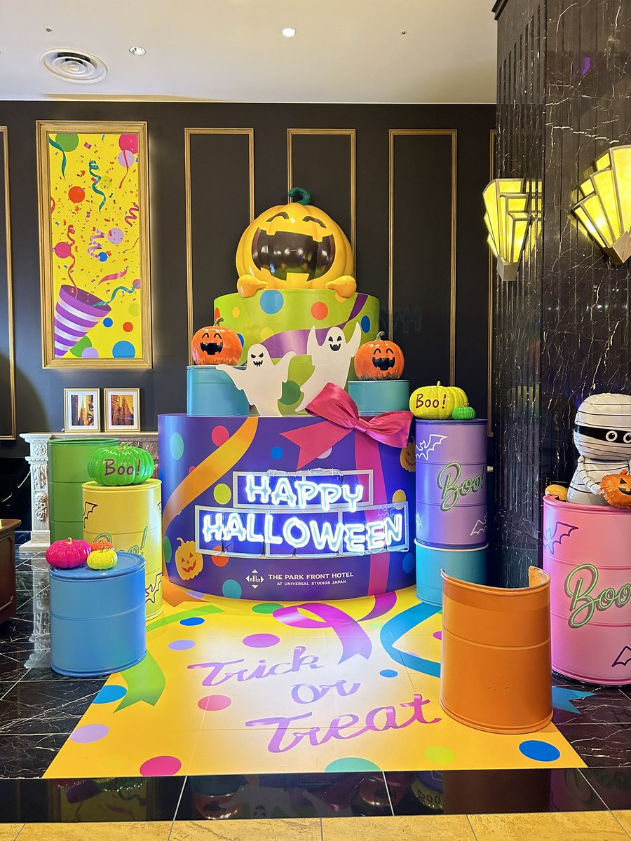 parkfronthotel's tweet photo. 👻ハロウィーン👻
🔥🔥リポストキャンペーン🔥🔥

抽選でペア1組様にご宿泊券をプレゼントしまーす🎁
参加方法は🧟‍♂️

1️⃣@parkfronthotel をフォロー🥺
2️⃣このポストをリポスト🎯
3️⃣締切11/4🪦

今年もフォトスポットに全力💪💪💪
https://t.co/Vz7CtC90kS

手にするのはアナタだー🤩 https://t.co/rGydnAw7v5