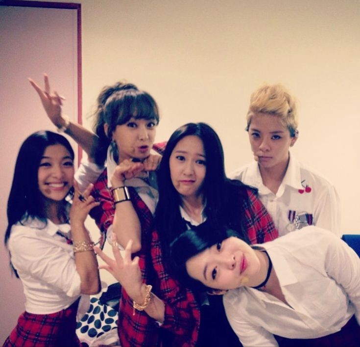 f(x) Global tweet media