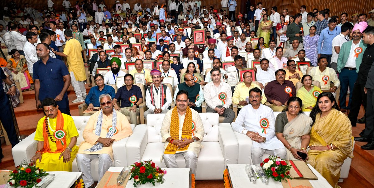 Bhajanlal Sharma (@bhajanlalbjp) on Twitter photo 