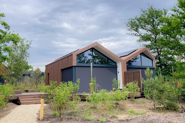 VakbladWP's tweet image. Luxe vakantiewoningen met natuurvriendelijke verwarming dlvr.it/TCrlTV