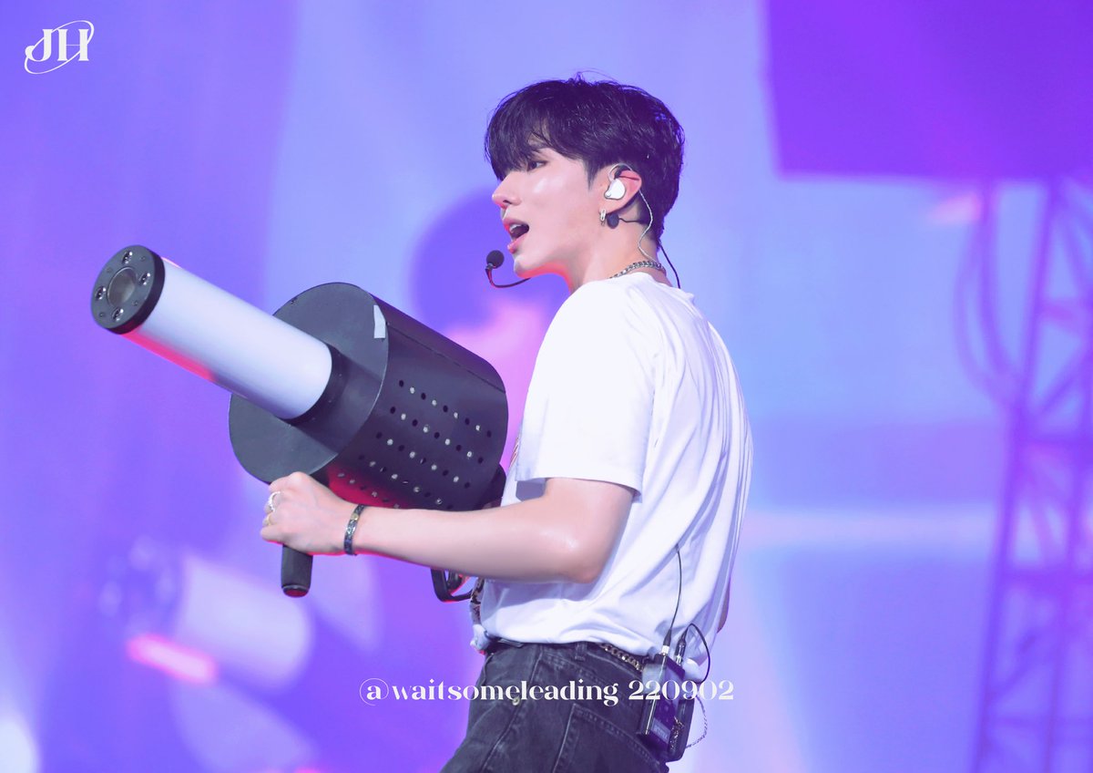 220902

무대 위에 있을 널 그리며

#기현 #몬스타엑스 #KIHYUN #MONSTA_X