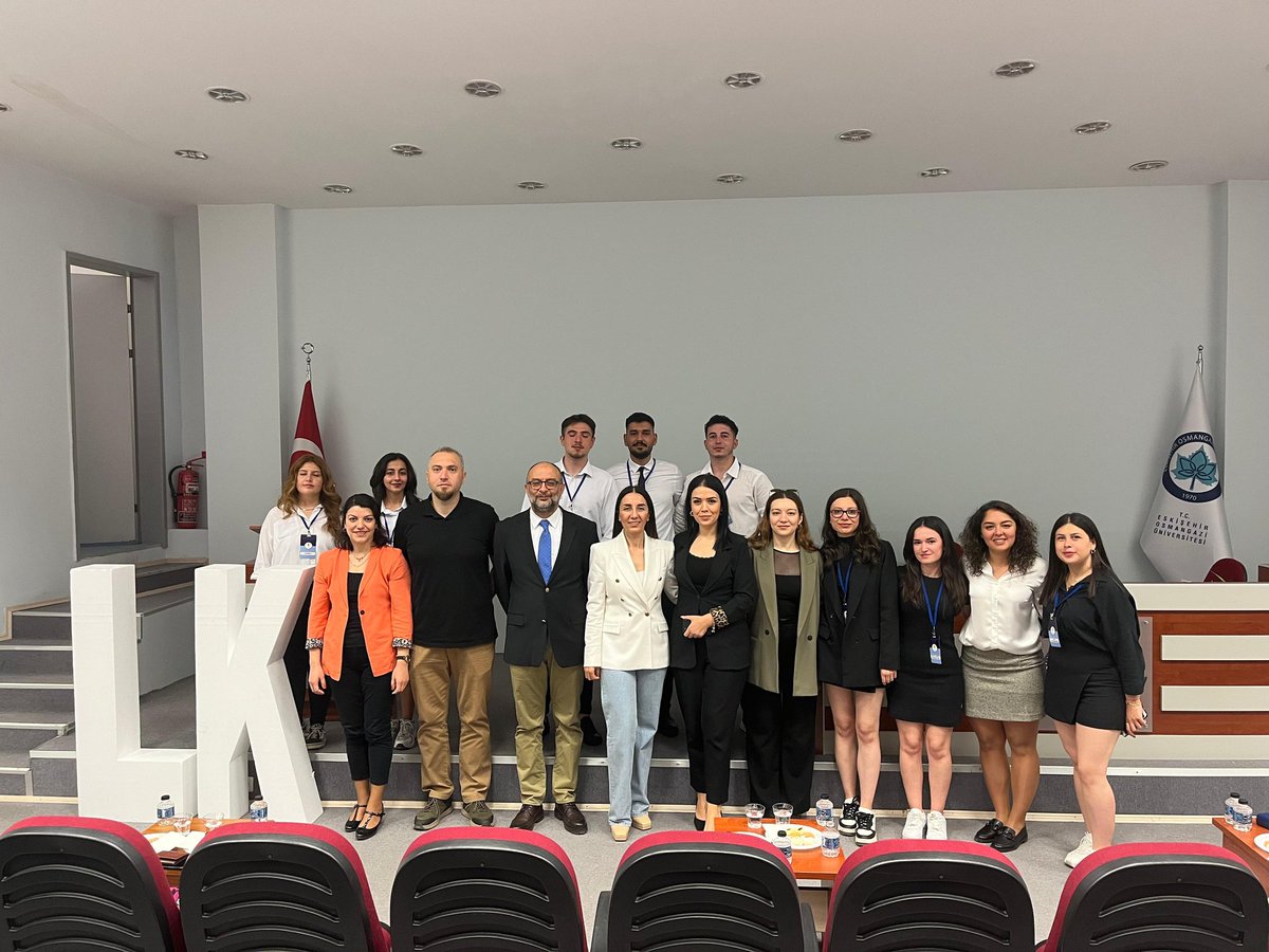 LiderlikK's tweet photo. ESOGÜ LİDERLİK KULÜBÜ olarak 16 mayıs 2024 tarihinde düzenlediğimiz SYZ etkinliğimiz çok geç de olsa sizlerle...🥳🥳 Bu etkinlikte bizleri yalnız bırakmayan değerli katılımcılarımıza en içten teşekkürlerimizi sunuyoruz... https://t.co/d57CSs2n40