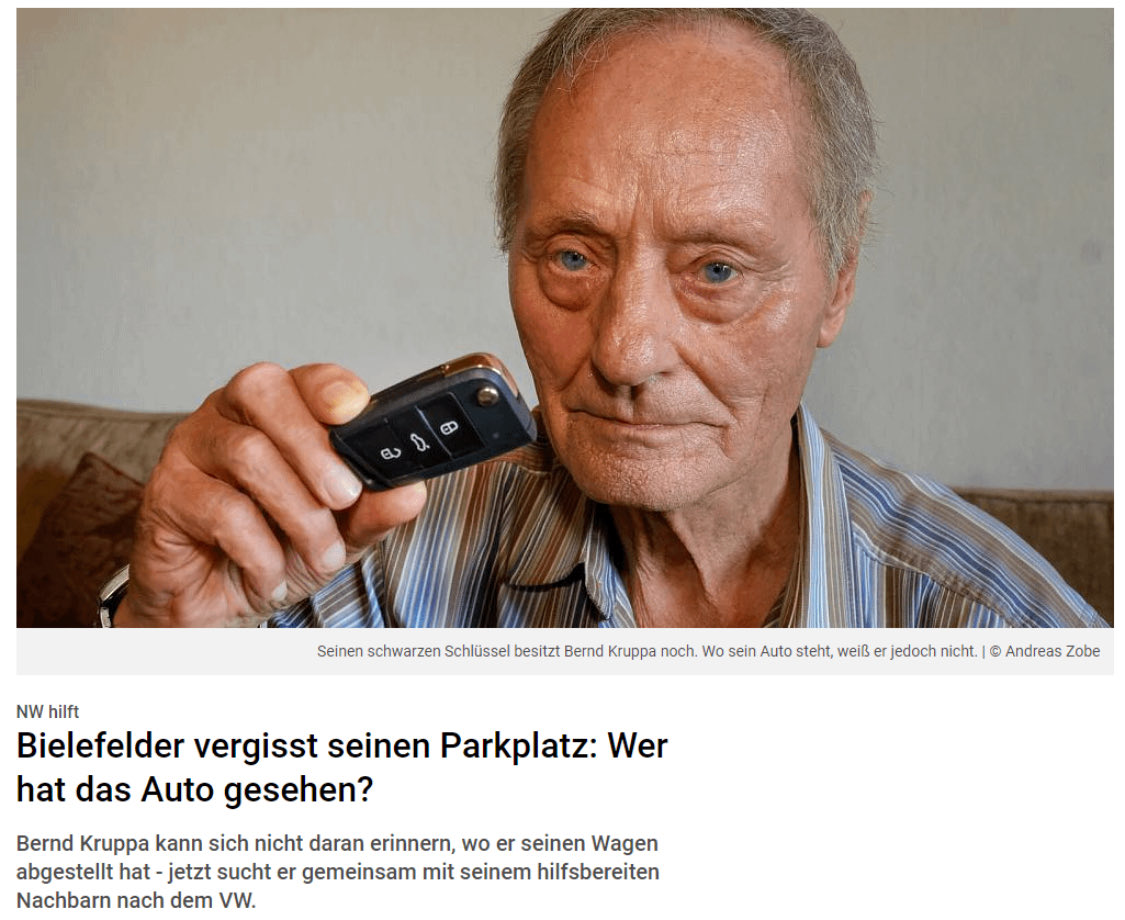 Rentner, die auf Dinge zeigen tweet media