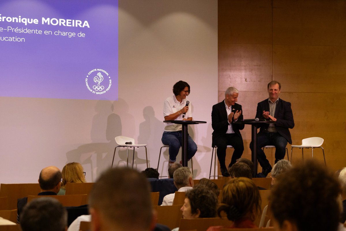 [#Paris2024]
Ce matin le #CNOSF accueillait les référents du programme "Génération 2024", une initiative portée par <a href="/Paris2024/">Paris 2024</a> en collaboration avec le #CNOSF et <a href="/education_gouv/">Ministère Éducation nationale</a> qui valorise les projets éducatifs et sportifs au sein des territoires.

Véronique Moreira,