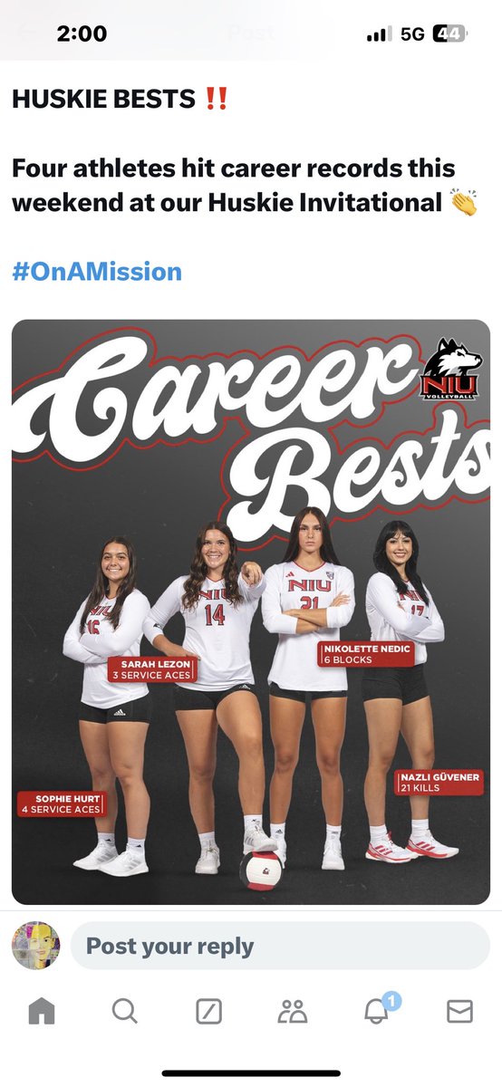 Way to hustle Huskies!! 👏🏻🐾🐾