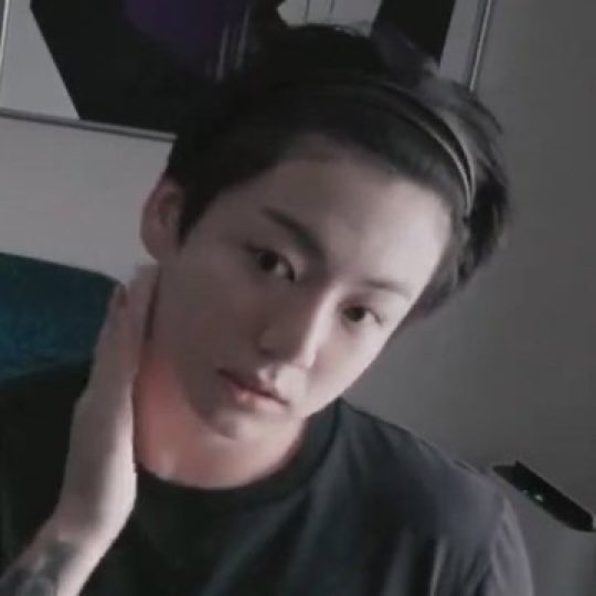 คิดถึงน้องจองกุกกี้ เถียนเร้ก tweet media