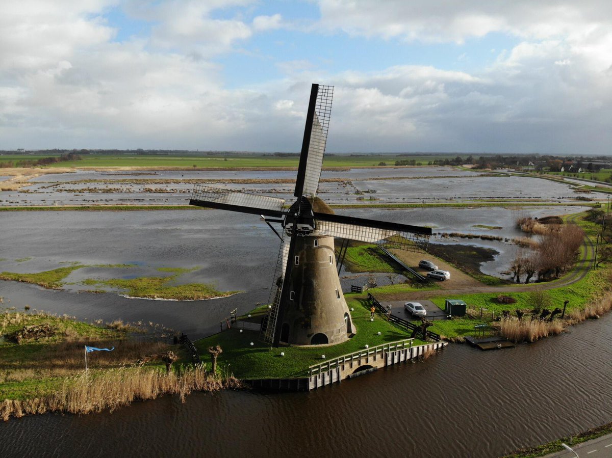 Een kijkje nemen op plekken waar je normaal niet mag komen? 👀 14 en 15 september is het weer zover: Open monumentendag 🏛️

👉 Beleef de geschiedenis en natuur in onze provincie op een unieke manier! Lees meer via zhl.nl/monumentendag-…

#openmonumentendag #zuidholland #erfgoed