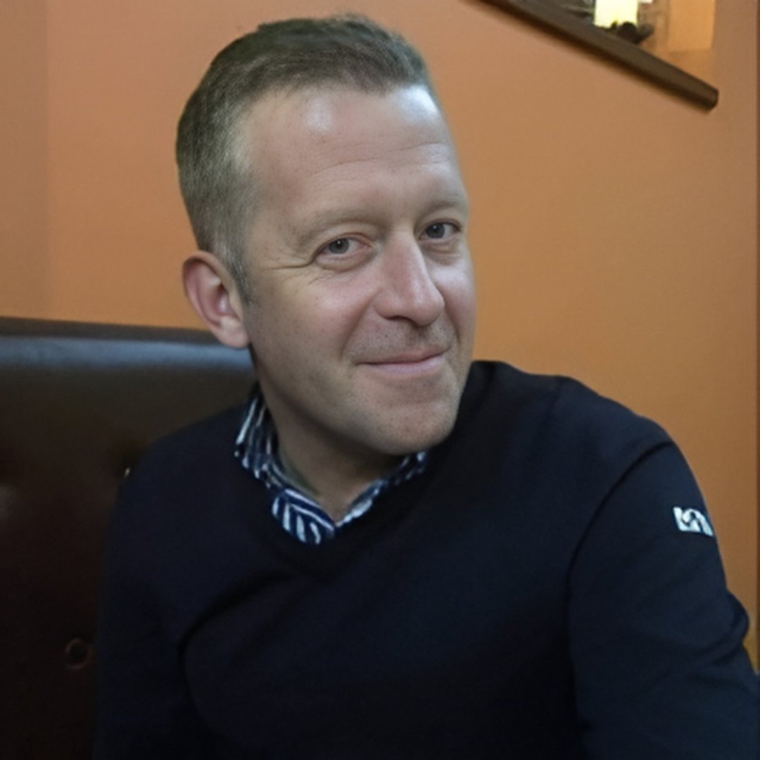 ChiorinoUK's tweet image. We are excited to announce the promotion of Phil Schofield to National Key Accounts Manager. 

His extensive experience makes him a perfect fit for the position! Congratulations Phil! 

#keyaccountsmanager #team #businessupdate