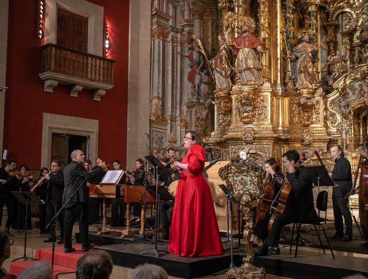 Orquestra del Miracle (@orqmiracle) on Twitter photo 📻 Aquesta tarda a les 16h ens podeu escoltar a <a href="/catalunyamusica/">Catalunya Música</a> amb el concert “Miracles per Europa”, dirigit per <a href="/JDELARUBIA/">Juan de la Rubia</a>, que vam presentar l’any passat a <a href="/espurnesbarroqs/">Espurnes Barroques</a> com a punt d’inici de la nostra orquestra 📻 Aquesta tarda a les 16h ens podeu escoltar a <a href="/catalunyamusica/">Catalunya Música</a> amb el concert “Miracles per Europa”, dirigit per <a href="/JDELARUBIA/">Juan de la Rubia</a>, que vam presentar l’any passat a <a href="/espurnesbarroqs/">Espurnes Barroques</a> com a punt d’inici de la nostra orquestra