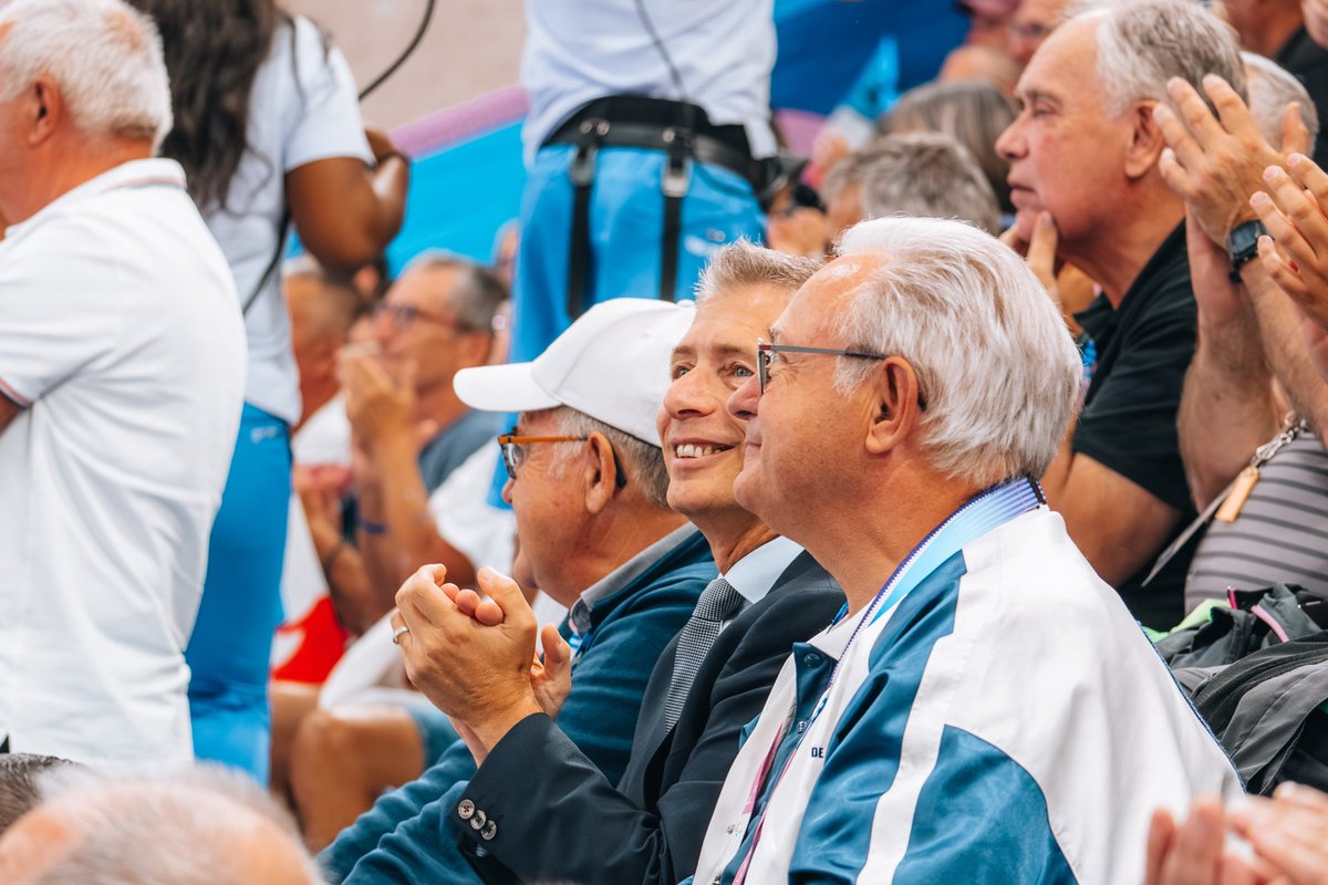 Gil Avérous (@gilaverous) on Twitter photo #Paris2024 🤩 - 𝗕𝗥𝗔𝗩𝗢 𝗝𝗘𝗔𝗡-𝗟𝗢𝗨𝗜𝗦 ! 🥉🇫🇷
Comment mieux conclure ces Jeux Paralympiques à <a href="/Chateauroux36/">Châteauroux Métropole</a> !? 🥹🔥
Devant un public en folie, notre athlète français se pare de bronze dans la catégorie R6 carabine 50m couché mixte SH1 ! 👏 #Paris2024 🤩 - 𝗕𝗥𝗔𝗩𝗢 𝗝𝗘𝗔𝗡-𝗟𝗢𝗨𝗜𝗦 ! 🥉🇫🇷
Comment mieux conclure ces Jeux Paralympiques à <a href="/Chateauroux36/">Châteauroux Métropole</a> !? 🥹🔥
Devant un public en folie, notre athlète français se pare de bronze dans la catégorie R6 carabine 50m couché mixte SH1 ! 👏