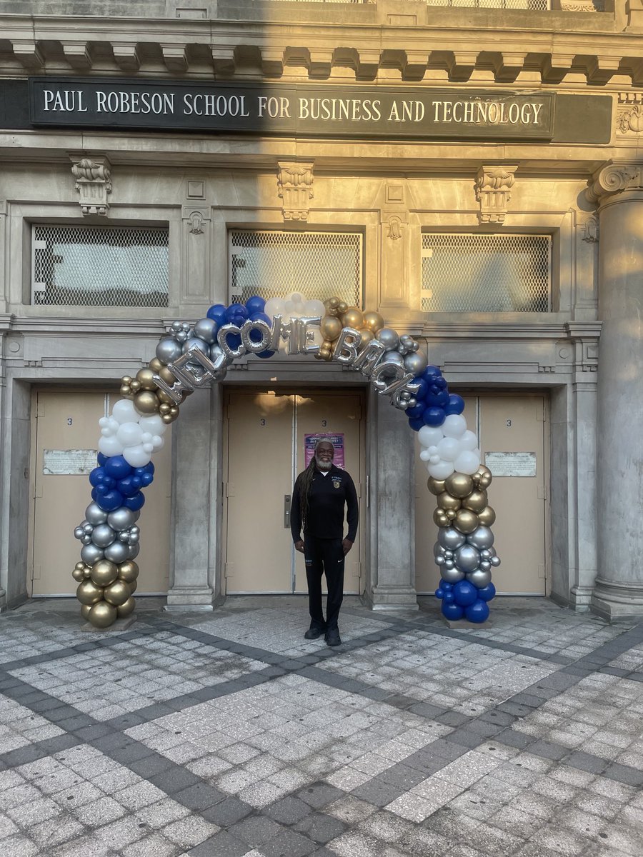 rashidfdavis's tweet image. #firstdayofschool #fdos #weareptech #skillsbuild #skillsfirst #skills2030 ⁦@rashidfdavis⁩ Year 14 P-TECH ⁦@rashidfdavis⁩