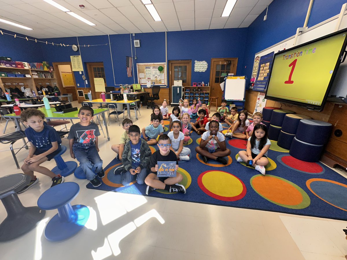 We explored a new class learning tool, fidgets. Each gives our body a different feeling, some we need to squeeze, push, pull or rub. We tried to figure out which one helps each one of us stay focused the best! Fairness is everyone getting what they need. #EWLearns