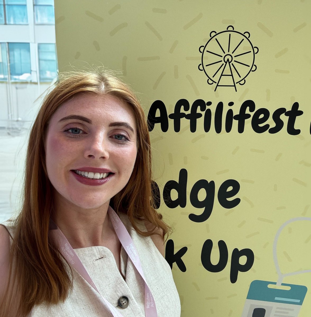 silverbean's tweet image. Mic drop at Affilifest North! 🎤💥

A huge shoutout to Rebecca Marley who moderated a panel at #Affilifest yesterday. 

She led an insightful discussion withBEAUTY BAY and boohoo on the future of partnerships and what brands want in 2025.

Thank you to everyone who attended!