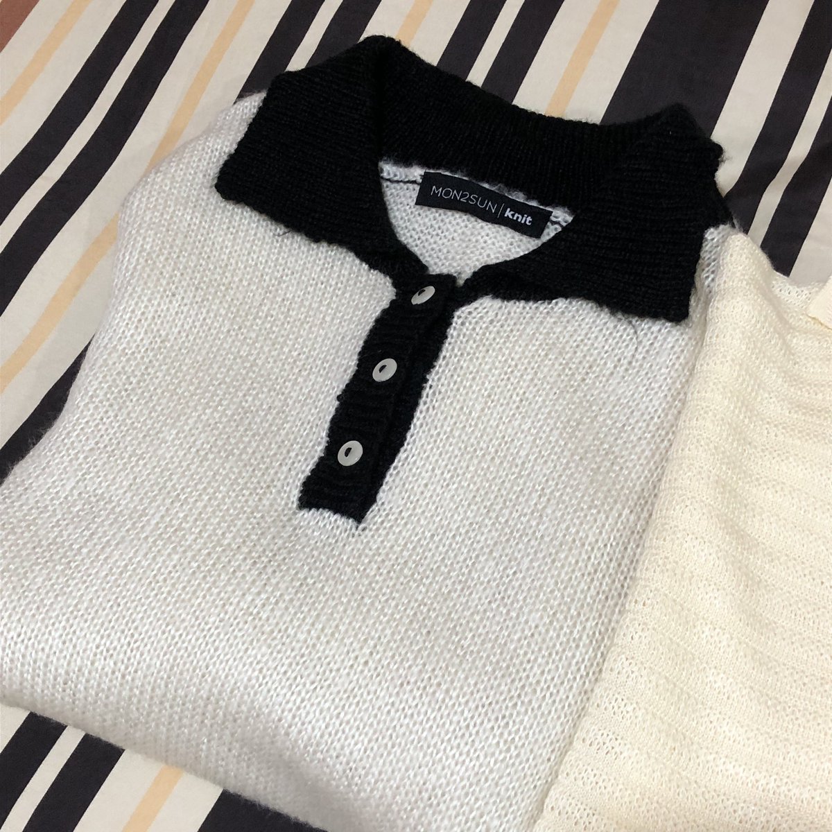 iberbyoumababe's tweet photo. ปล่อยเสื้อผ้าแบรนด์ mon2sun
ค่าส่ง30บาท สนใจ DM ค่า🩵

#ส่งต่อcintage #ส่งต่อcintageshop #ส่งต่อstylist #ส่งต่อstylistshop #ส่งต่อเสื้อผ้า #ส่งต่อvgh #ส่งต่อprey #ส่งต่อmon2sun #โล๊ะตู้เสื้อผ้า #โล๊ะตู้เสื้อผ้ามือสอง https://t.co/Fh15ZvTmvg