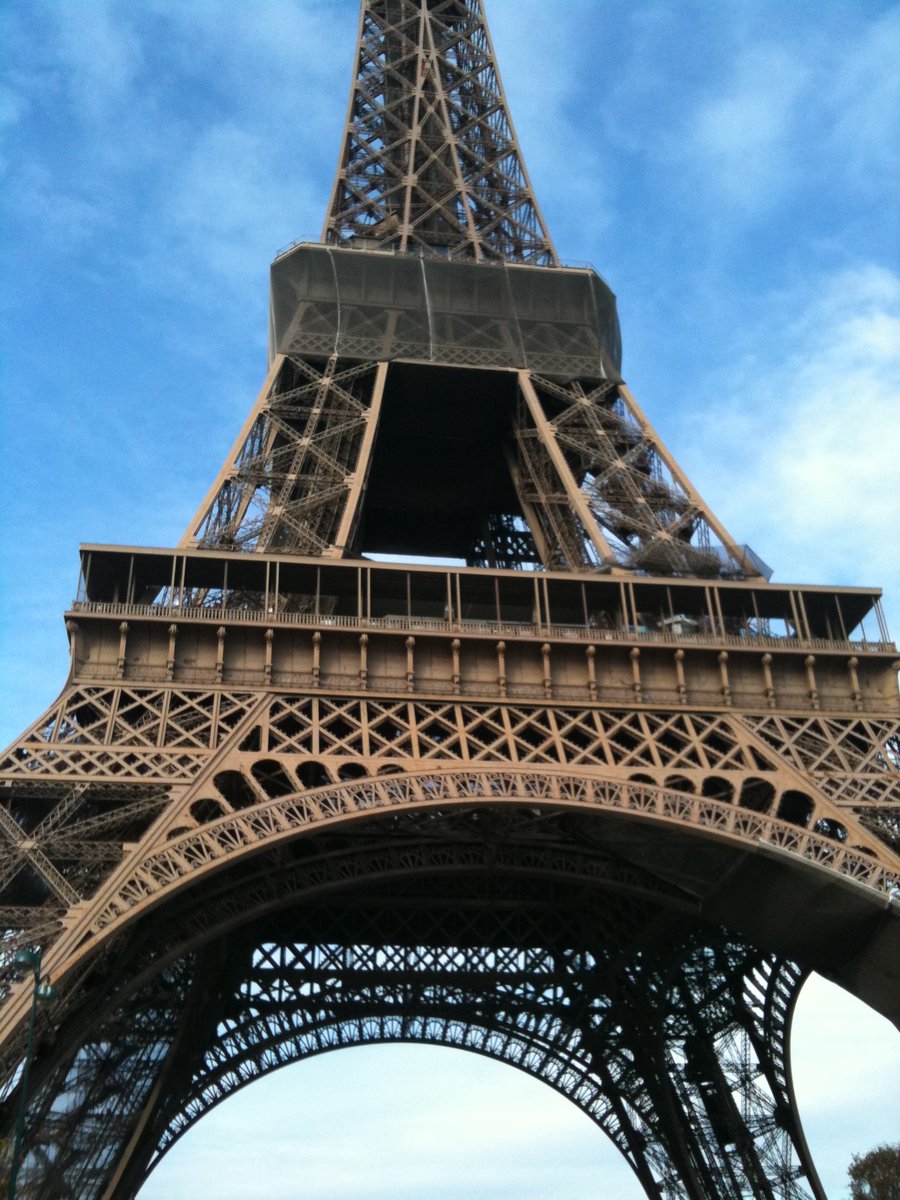 DonInBrookfield's tweet image. @Rock1029 @1029TheHOG The very first photo I took with my very first iPhone was of the Eiffel Tower on November 21, 2009.