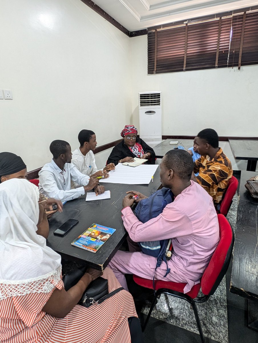 Webfalainitiat1's tweet image. The energy is electric as participants dive into group sessions, sharing ideas and tackling key issues in investigative journalism. Collaboration and creativity are sparking growth

@Info_Activism
#Webfala #WebfalaWorkshop #Teamwork #InvestigativeJournalism #MediaExcellence