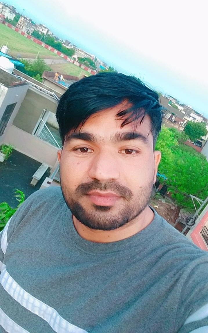 शिक्षक का अर्थ है 

शि_शिखर तक ले जाने वाला 
क्ष_क्षमा की भावना रखने वाला 
क_कमजोरी दूर करने वाला

#भारतरत्न #teachersday2024 
#teacher #शिक्षक_दिवस