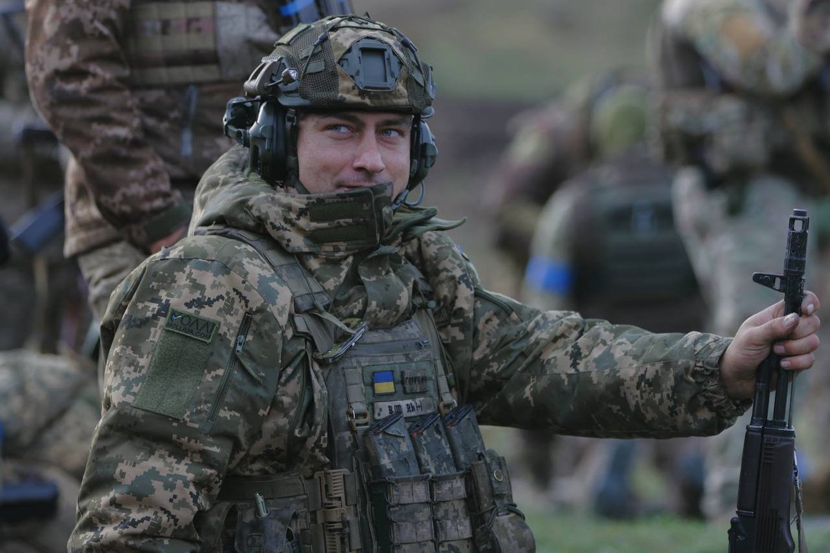 WayToUkraine's tweet image. Dear NAFO and friends!

Today is a special day, as our team launches our BIGGEST and most urgent project yet - a MAGURA STEYR campaign!👇

Our task is very simple — to Supply a STEYR 1291 heavy truck. 

This heavy truck is requested by the command of the 25-th Assault Battalion,…