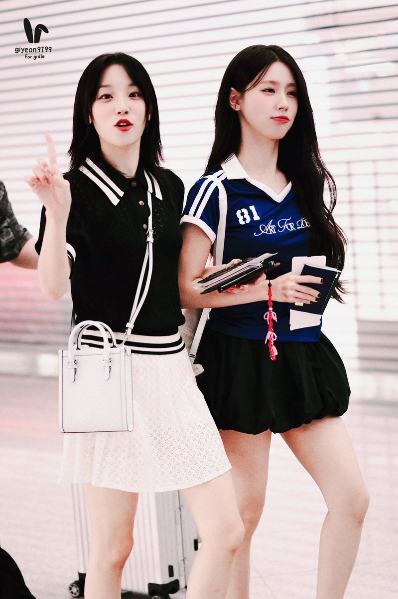 giyeon9799's tweet photo. 240905
#여자아이들   #아이들 #GIDLE  
#미연 #MIYEON 
#우기 #YUQI #宋雨琦 https://t.co/y4rleSPvvq