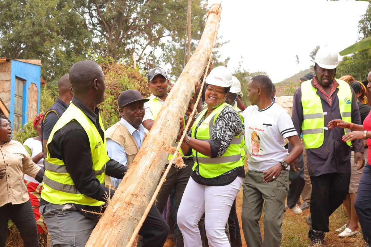 MaryWamaua's tweet photo. Today we have launched Mathingira Electrification Project at Iganjo Sub-location, Kamahuha Ward. 

Our commitment to exposing our villages to modern world opportunities is unwavered 

#MamaNakazi https://t.co/F7NlLadKWf