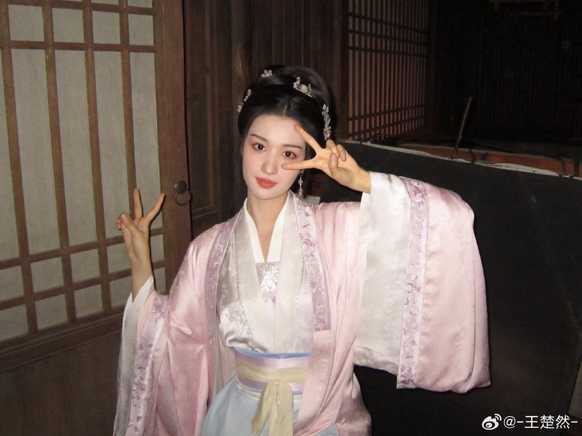 Yangran_Global's tweet photo. Liu Mian Tang now signing off.🥰
You did great, my love. Proud of you!🙌👏 https://t.co/lnFMWP0vCg