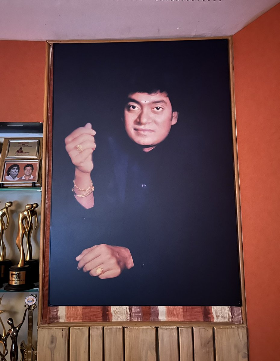 HAPPY MUSICAL TEACHERS’s DAY
🎶🎶🙏🏻🙏🏻❤️❤️🙏🏻🙏🏻🎶🎶

#GuraveNamaha

youtu.be/gjhIQDQZgxc?si…