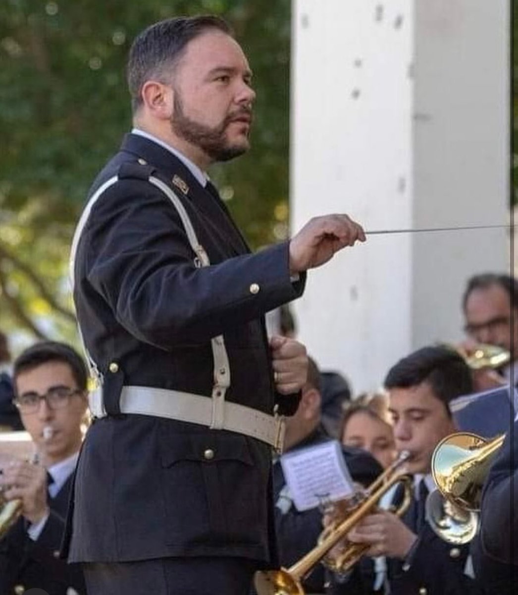 🔴𝗡𝗢𝗧𝗜𝗖𝗜𝗔

Abel Rodríguez Delgado es nombrado nuevo director musical de la AM La Salud

▪️Junto a Jesús Peña será el encargado del área musical 

▪️Abel es un experimentado músico cofundador de la AM Polillas y director musical de la misma desde 2001 hasta 2021