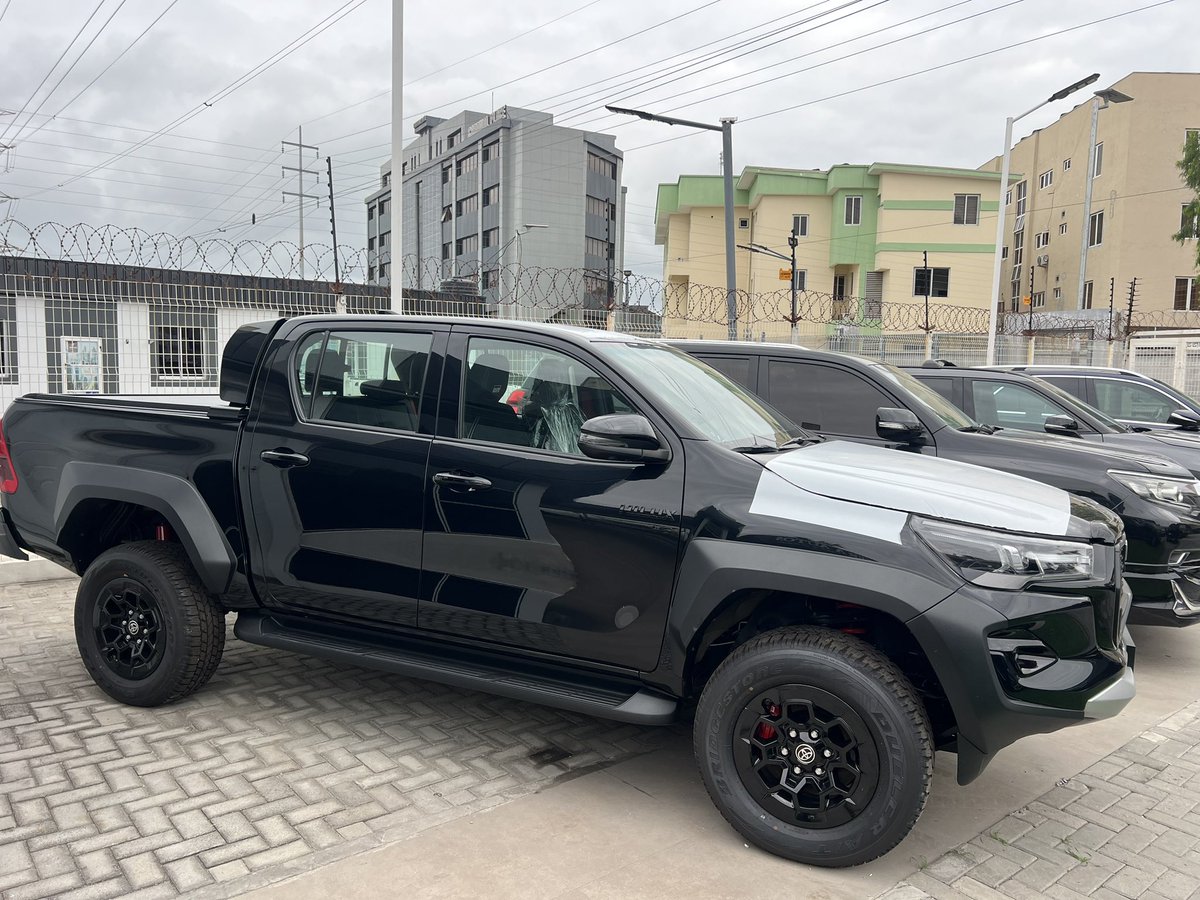 Tetera Autos tweet media