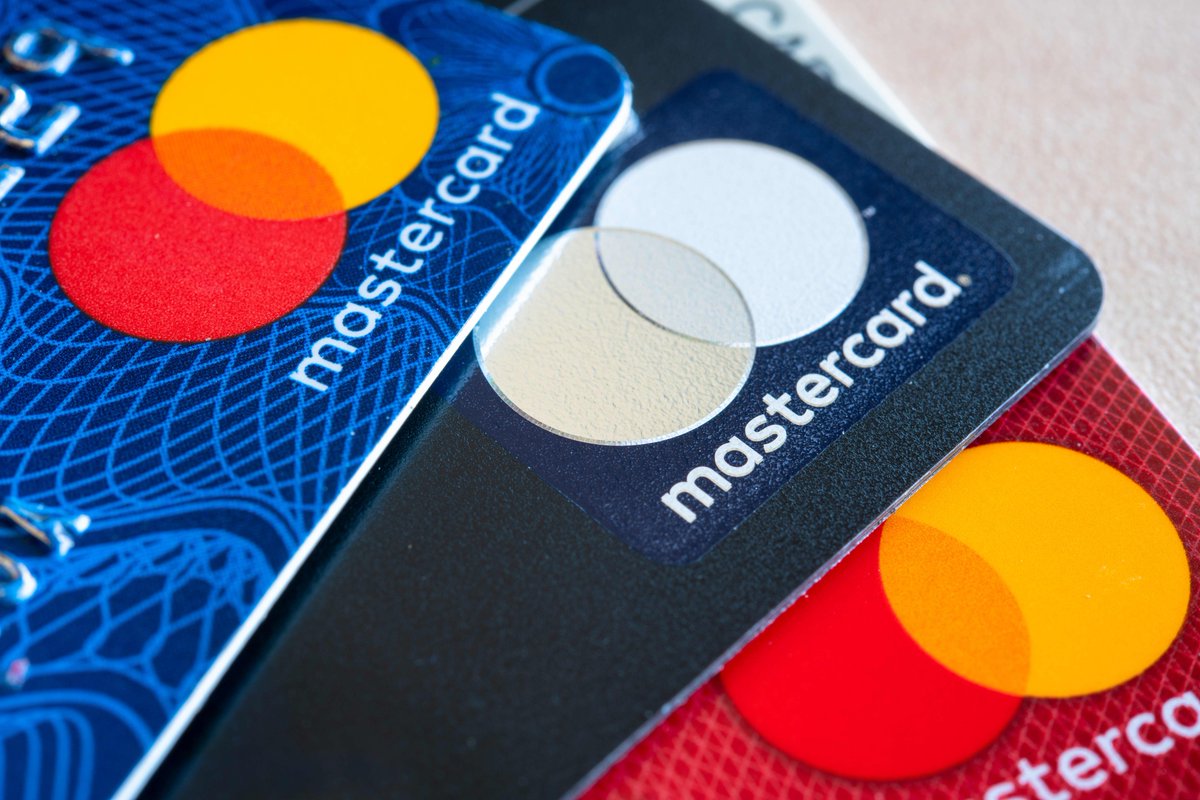🇪🇺 Mastercard launches crypto debit card in Europe, enabling users to  spend from self-custodial wallets at 100 million merchants. 👀