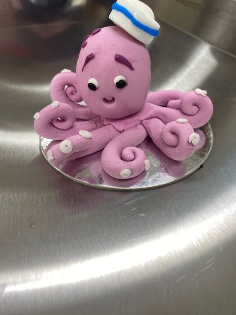 It was amazing to see the Sugarcraft After-School Club complete their first project last term, where they crafted an adorable purple octopus!

Come along every Thursday after school in room HH4 with Mrs. Dobbs and learn how to make cake toppers!
#caketoppers #sugarcraft