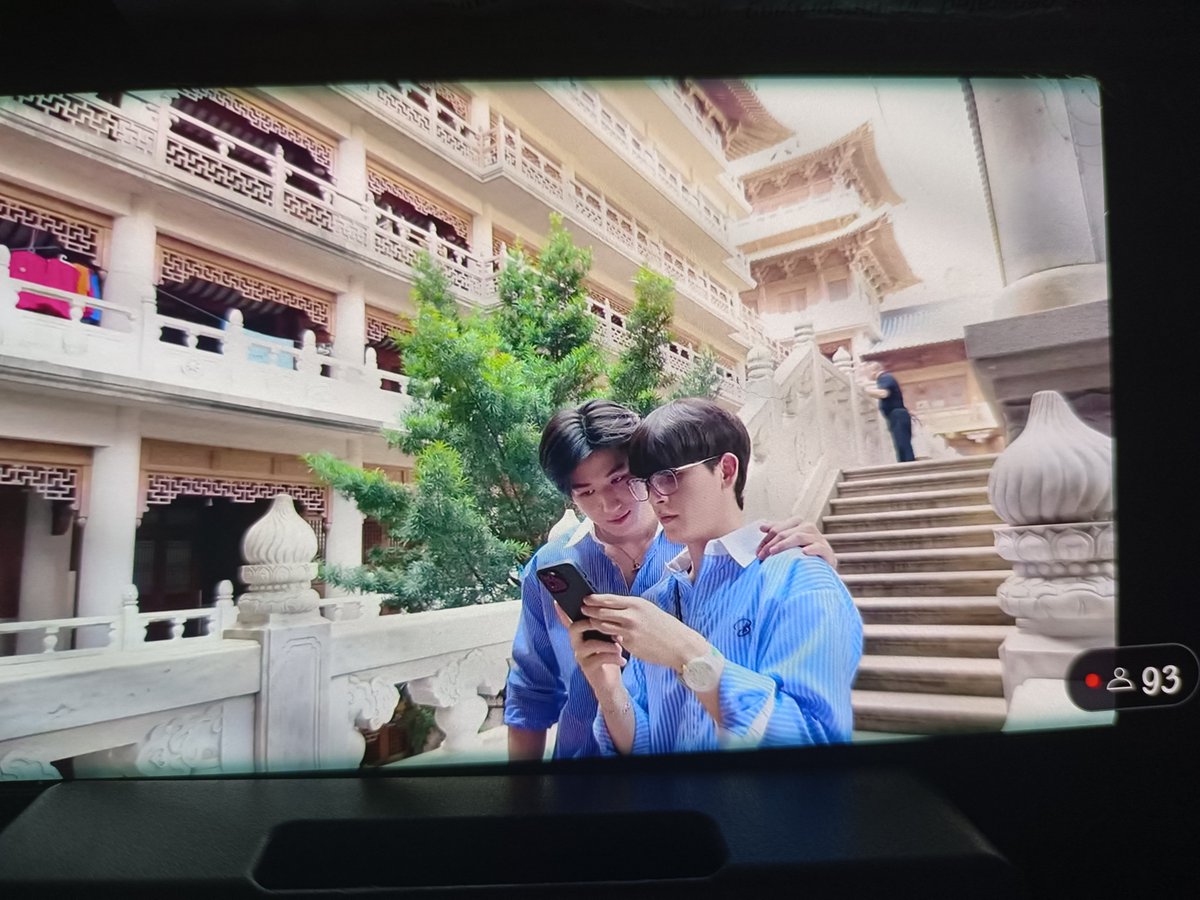 เปชี่ยนกันถ่ายรูป วิถีคนมีแฟนอ่ะเนอะ

MOSBANK IN SHANGHAI

#ม่องเบี้ยวแฟนกันหลายเดย์