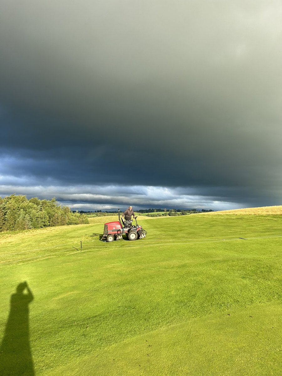 Dramatic sky looking north this morning!