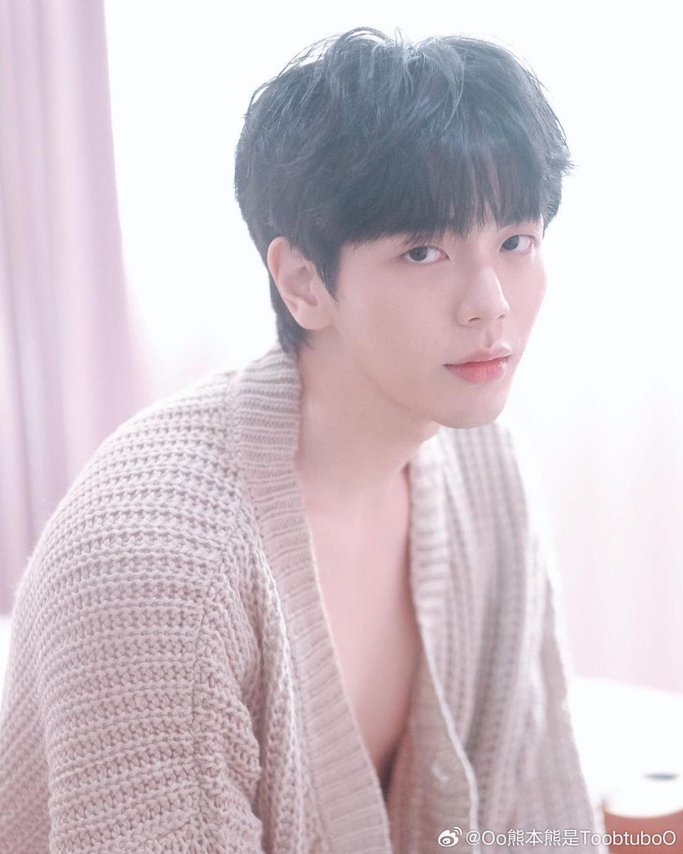 Resolus1on's tweet photo. I love you, so much love you... Love you 3000.. Magnificent love you!!!! Please always be happy and healthy Up 🥰🤍

@uppoompat #uppoompat https://t.co/2XjDem9dn6
