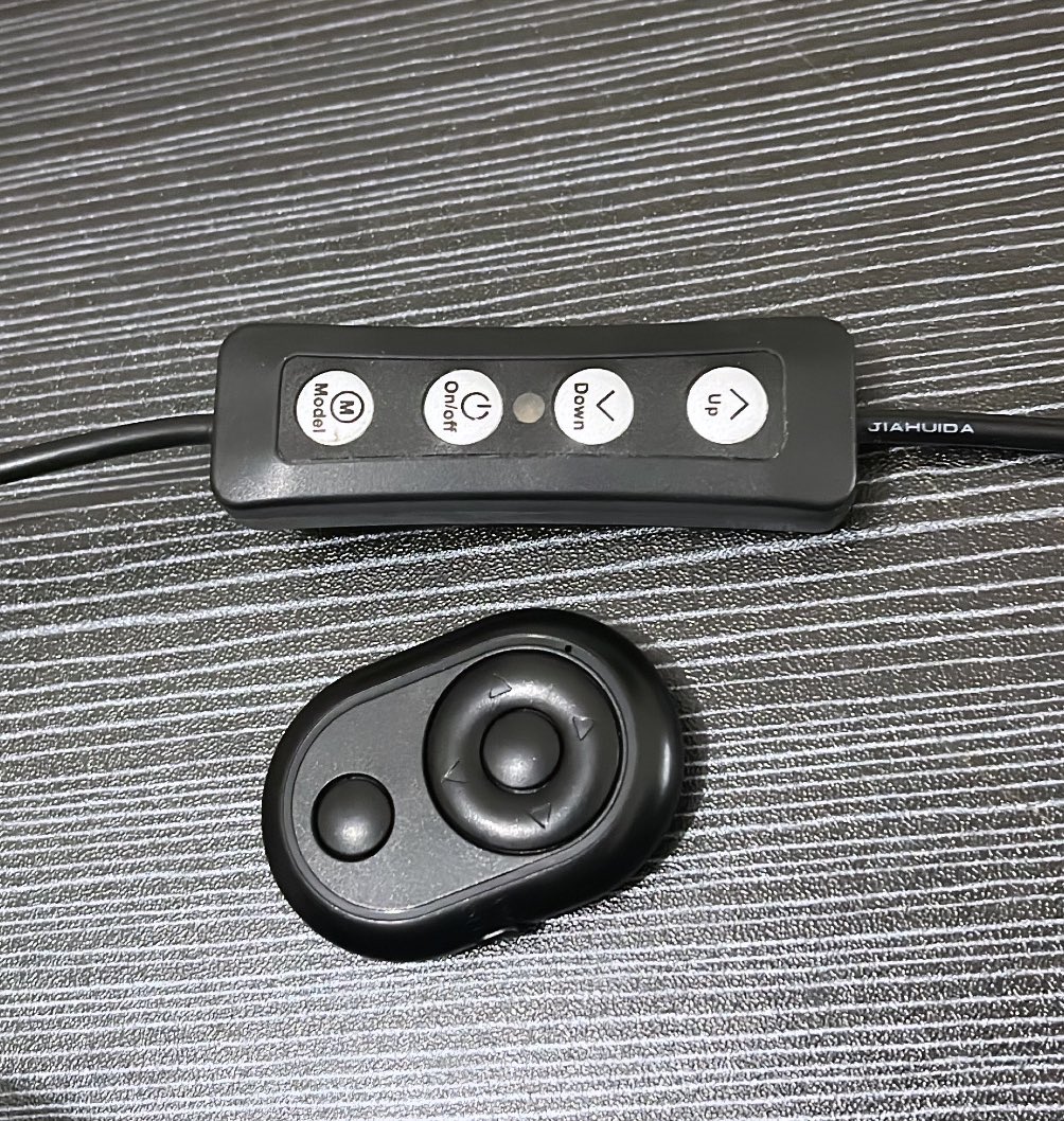 Ringlight satış

•Üç farklı ışık rengi var (mavi-sarı-beyaz)

•İçerik tam,sadece başlığında sorun var tam olarak dik durmuyor onun dışında hasarsız

•Fiyatı 100 tl

rt lütfen🌼
<a href="/bujo_go/">Bujo ürünleri Go/satış</a> @bujo_sell <a href="/bujosatis/">⊹ bujo ürünleri satış/go! 🐰</a> <a href="/randombujo/">bujopot ⭐️ 🫖</a> <a href="/bujoshoptr/">Bujo Shop 📔/ satış tweetlerinize etkiletlemeyin</a>