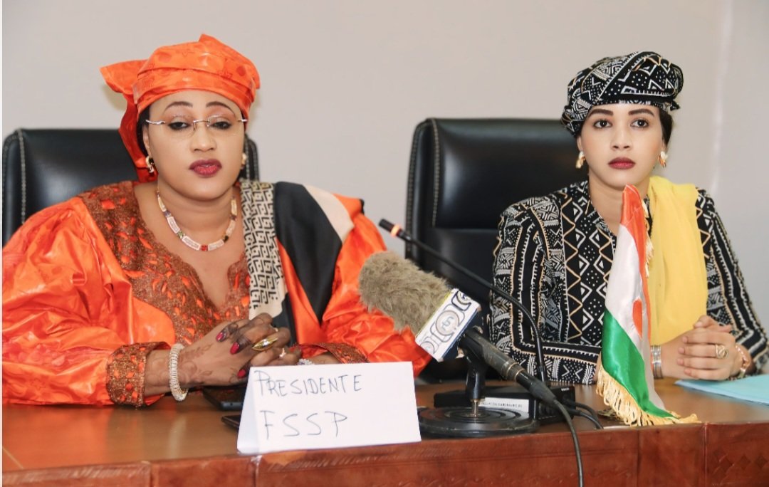 Mme Aghaichata Guichene tweet media