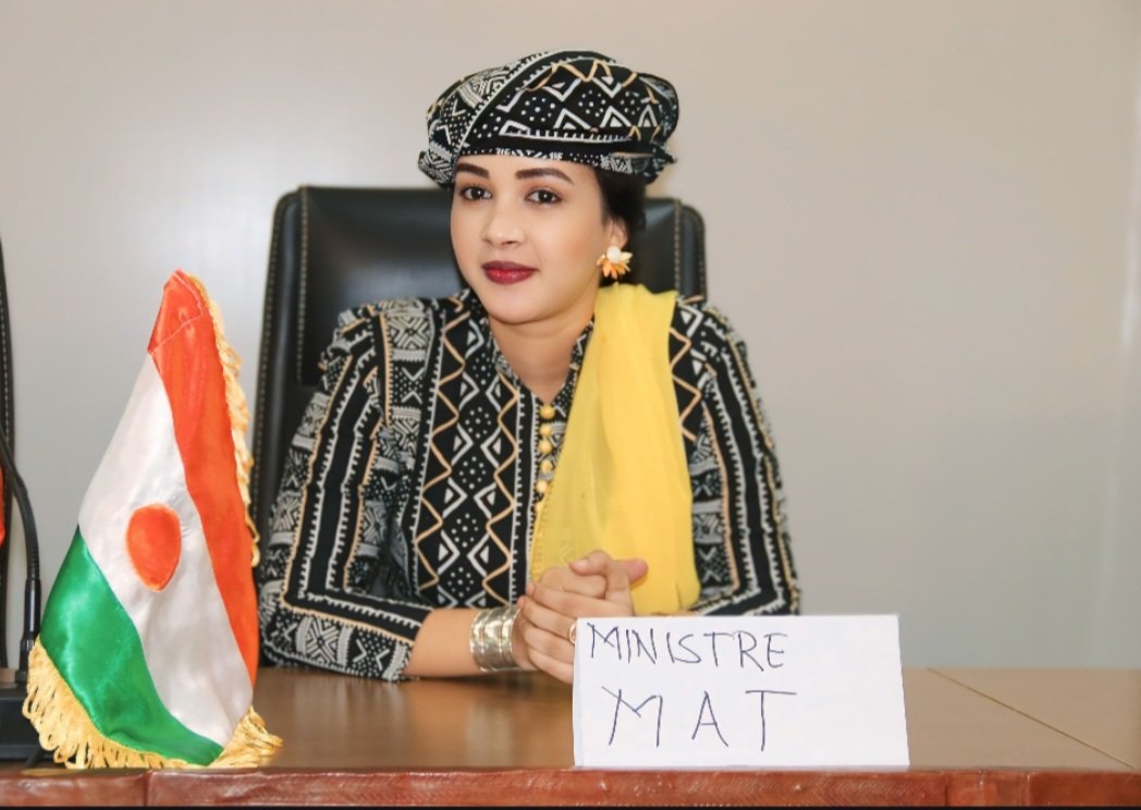 Mme Aghaichata Guichene tweet media