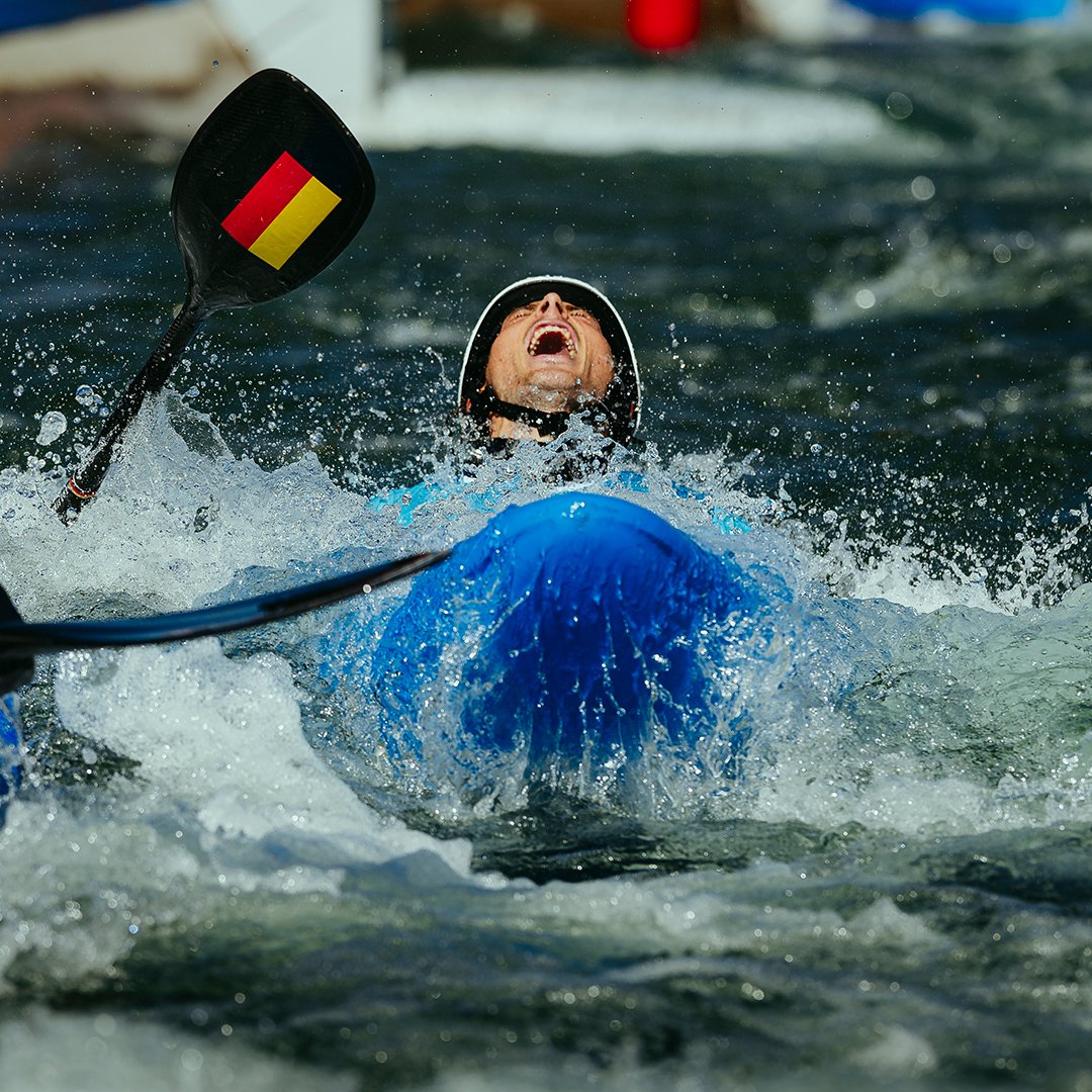 Leica Camera France tweet media