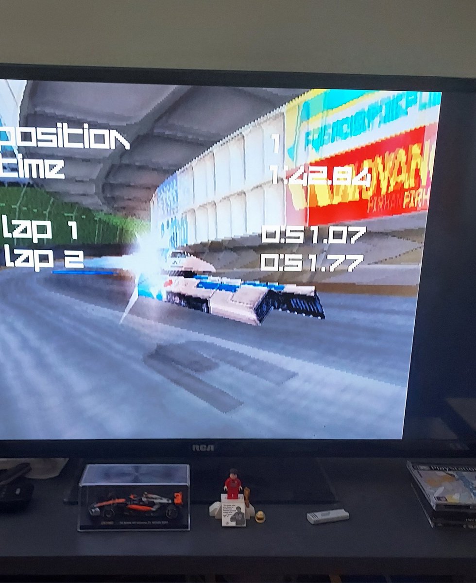 Aubrey_2_Hotty's tweet photo. @SashaScanlines 

#SplashWaveRacing

Wipeout 3 NTSC Original disc played on PS3

1.42:84 https://t.co/GjctbIiCC3