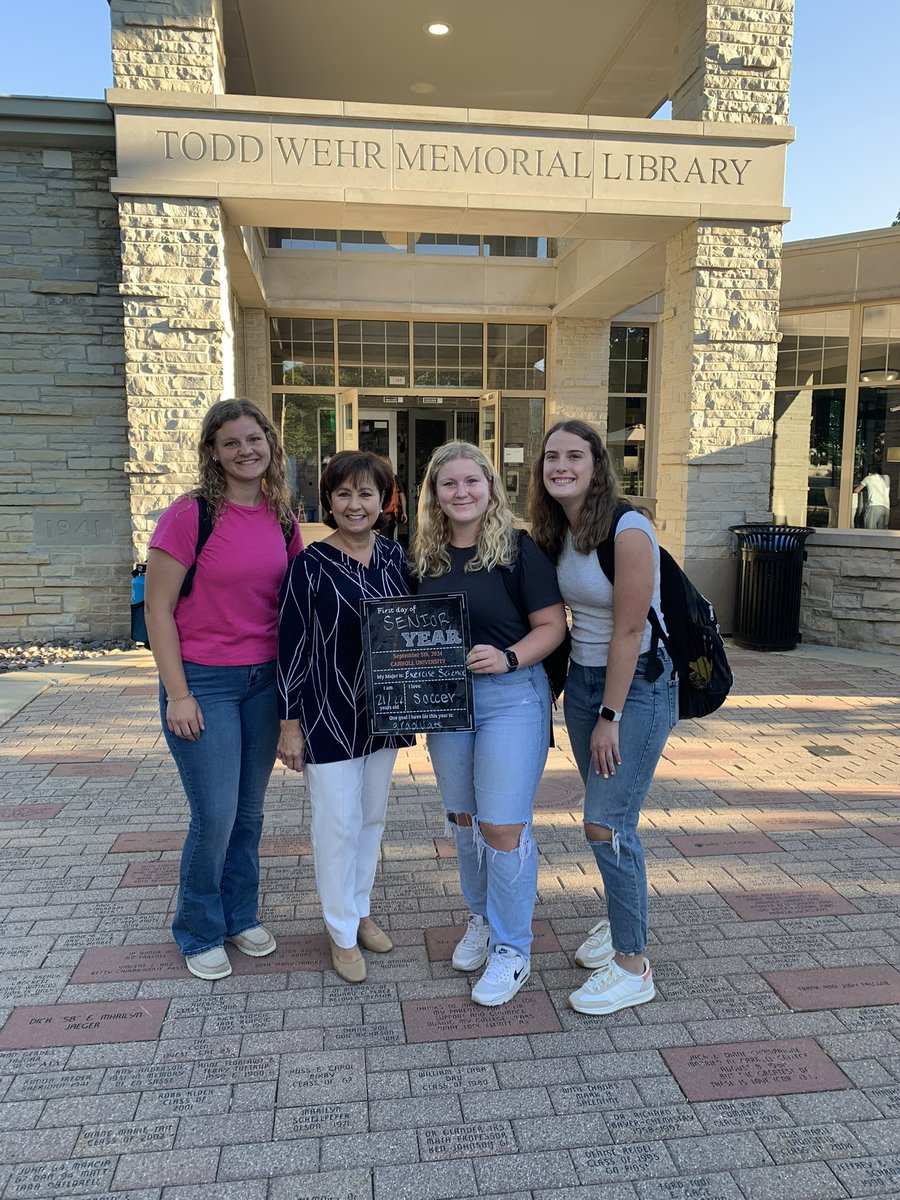 Cindy Gnadinger tweet media