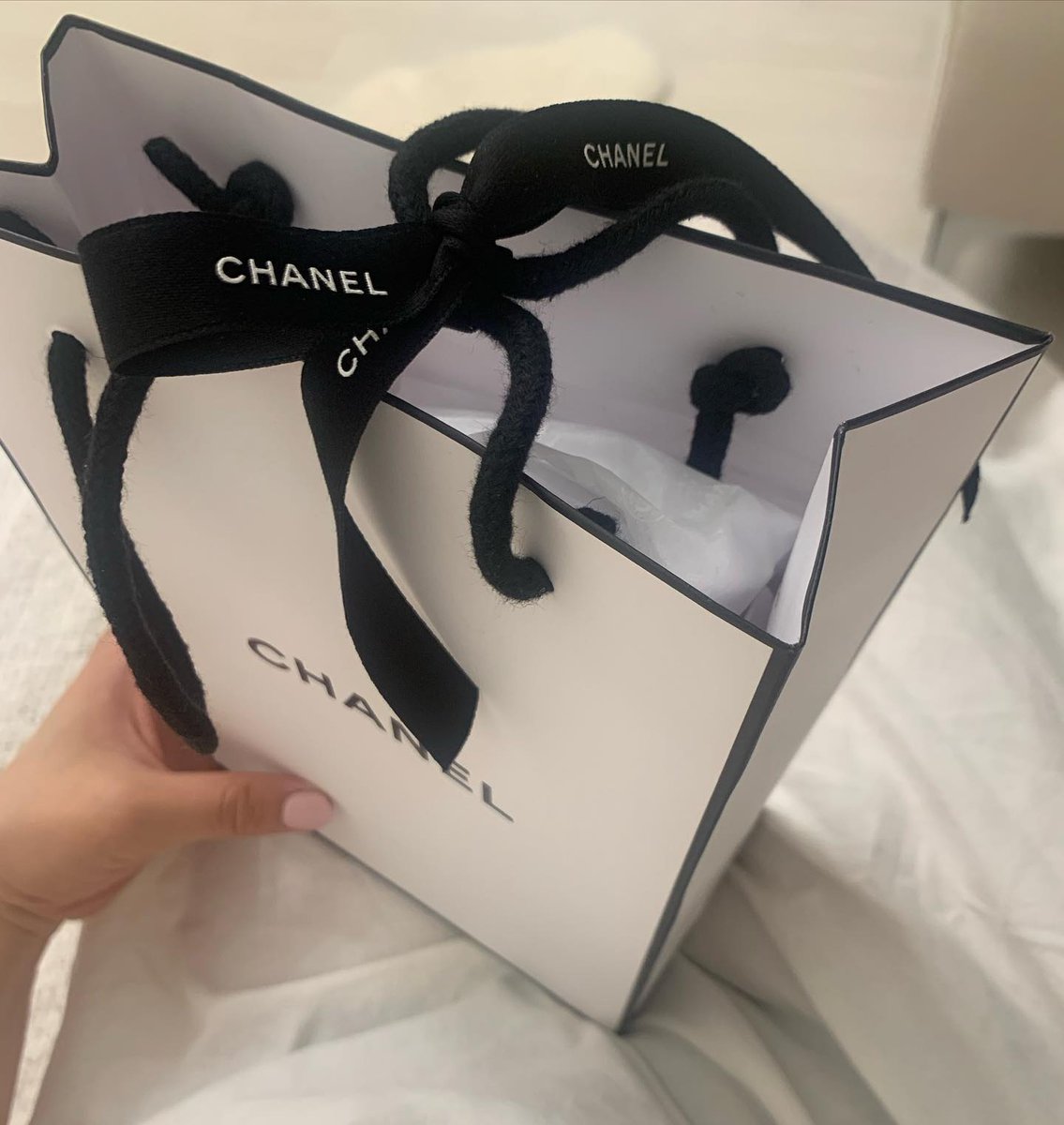 stanley9777's tweet photo. A little surprise😍😍🥰 https://t.co/N5i9KaAXOI