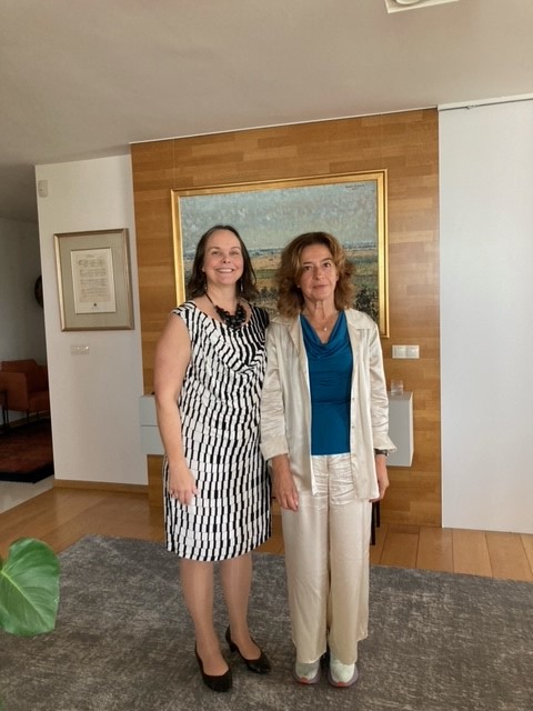 Ibiza jinsiy aloqa partiyasi Smolensk