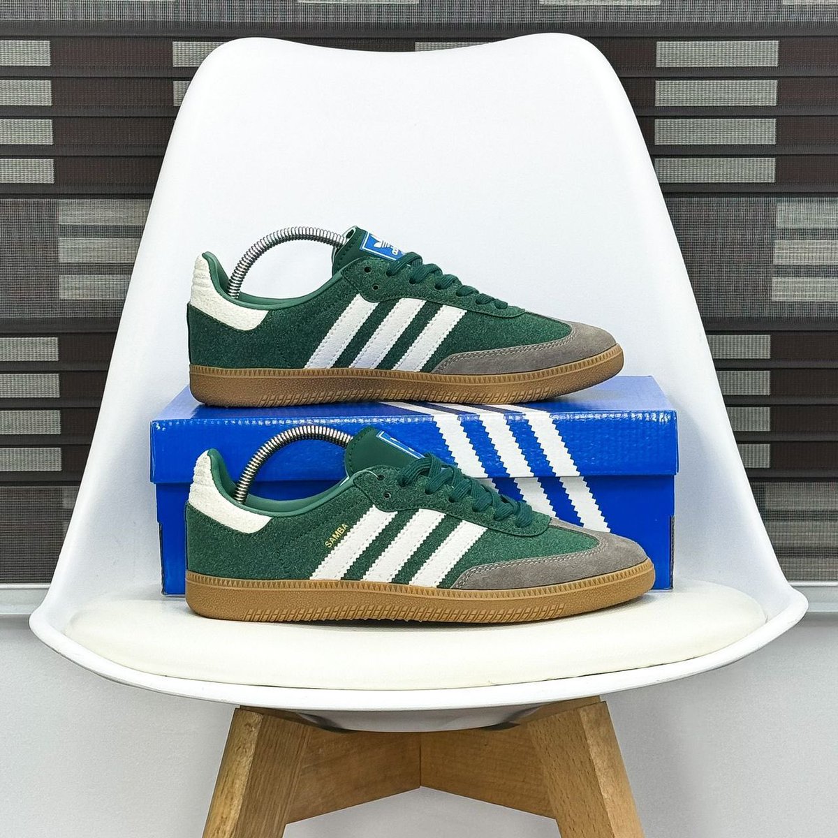 PhiriTofara's tweet photo. You can get these Adidas Samba for 

USD50
WhatsApp 0714504645

https://t.co/UgR6jLE2fG https://t.co/jvBr25Ksi4