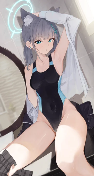 #見た人も無言で太ももを貼る 