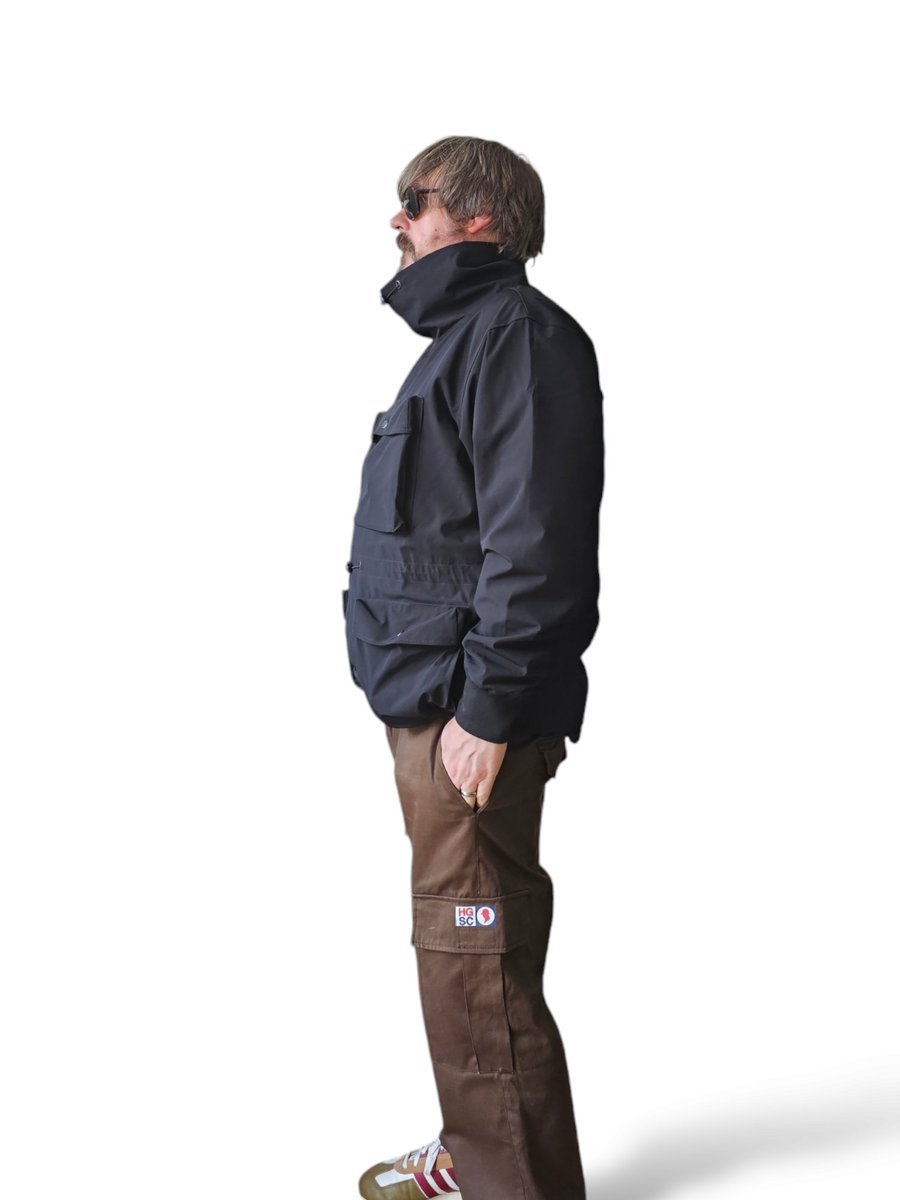 Help a fella out please rt 
New gortex smock out now £100 
Humblegentssocialclub.com