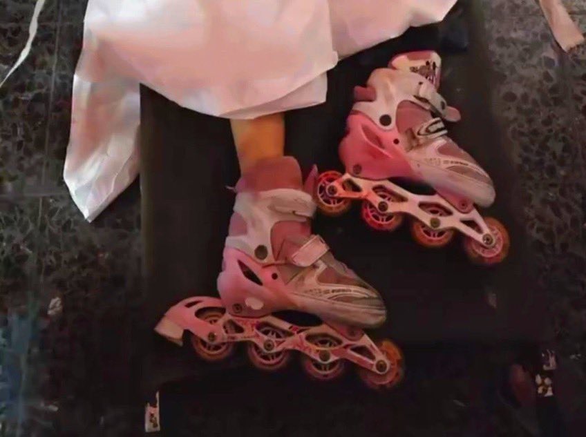 YousefAljamal's tweet photo. The roller-skates of Tala Abu Ajwa, killed by Israel in Gaza. https://t.co/CvIutKMif9