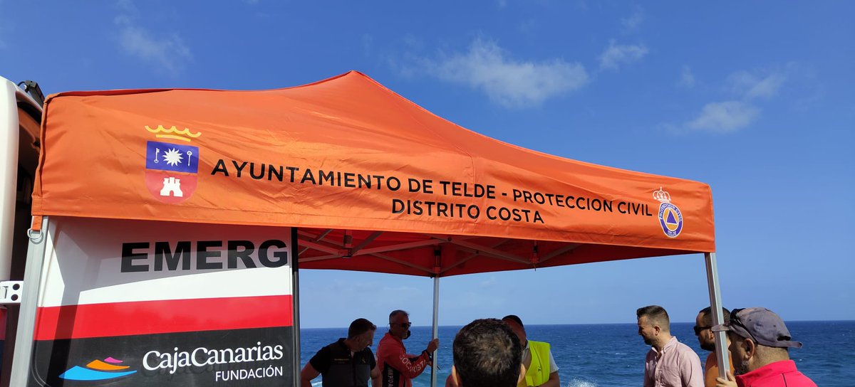 Desde la Concejalía de Playas seguimos atentamente la evolución del vertido, agradecer a todo el personal por la disponibilidad.