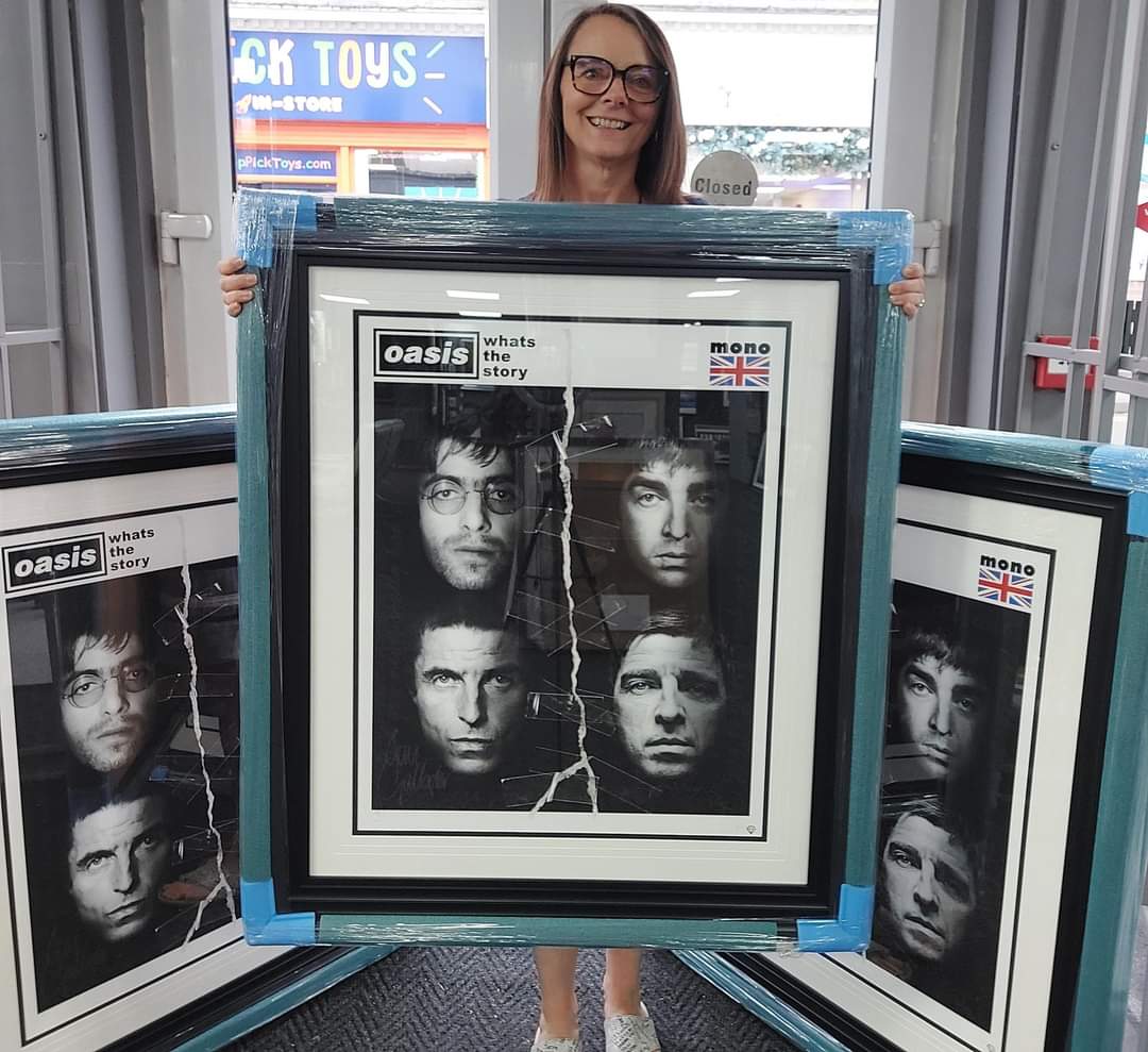 💥What's The Story by JJ Adams

💥Only 30 printed and declared 'sold out' by the publisher within 15 minutes upon release!  

💥We have stock! 

💥No dynamic pricing here!  

🔗limited2art.com/product-catego…

📞 07966 104550

#Oasis #LimitedEditionprint #freeukshipping #artgallery