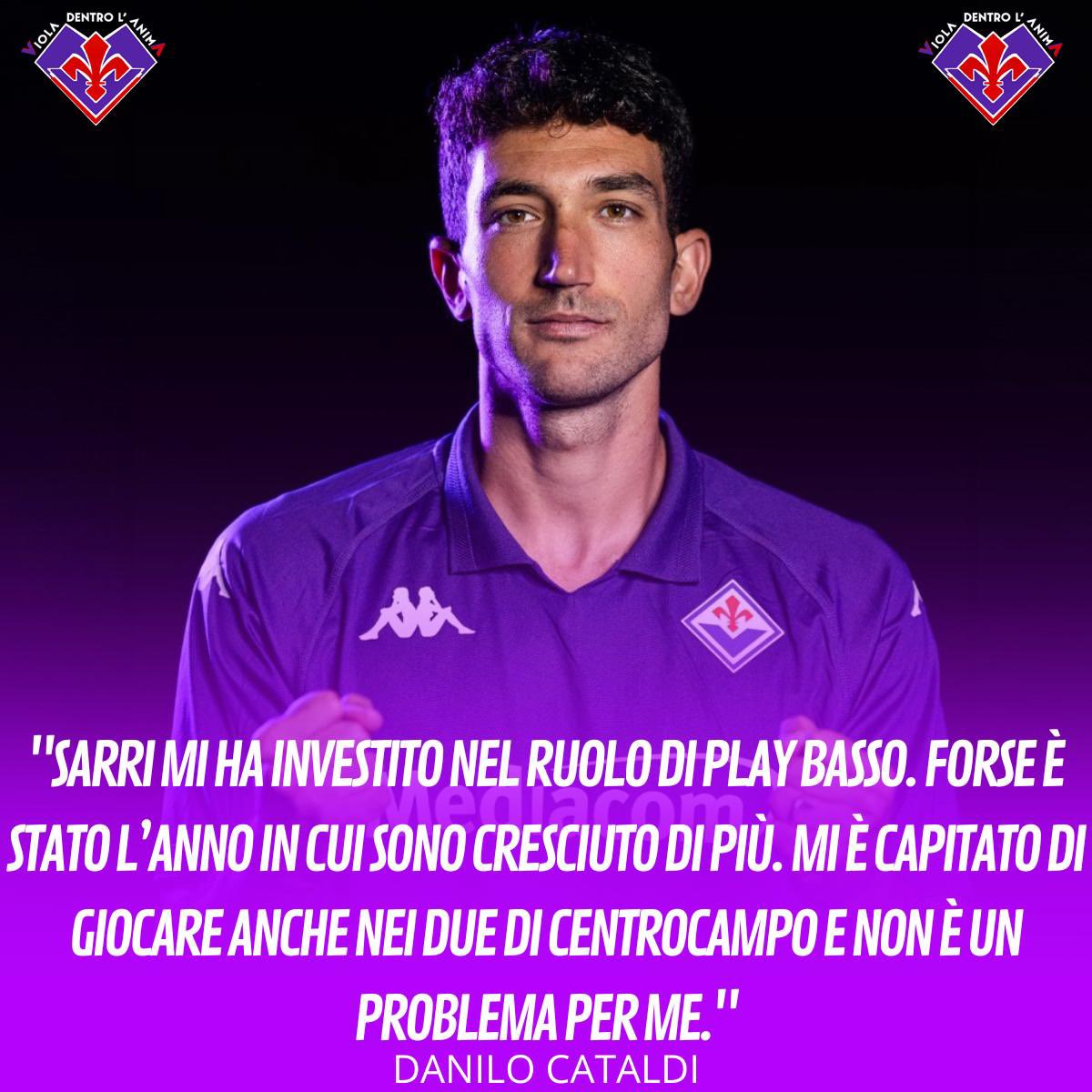VDLA1926's tweet photo. 🗣Conferenza di presentazione di @danilocat32 dai microfoni dei canali ufficiali al Viola Park: le sue prime impressioni e dei suoi obbiettivi in maglia viola!!! 💪💪💪💜💜💜
#danilocataldi #soccerplayer #acffiorentina #conferenzastampa #forzafiorentina #obiettivi #violapark https://t.co/oU9U3RYvbw